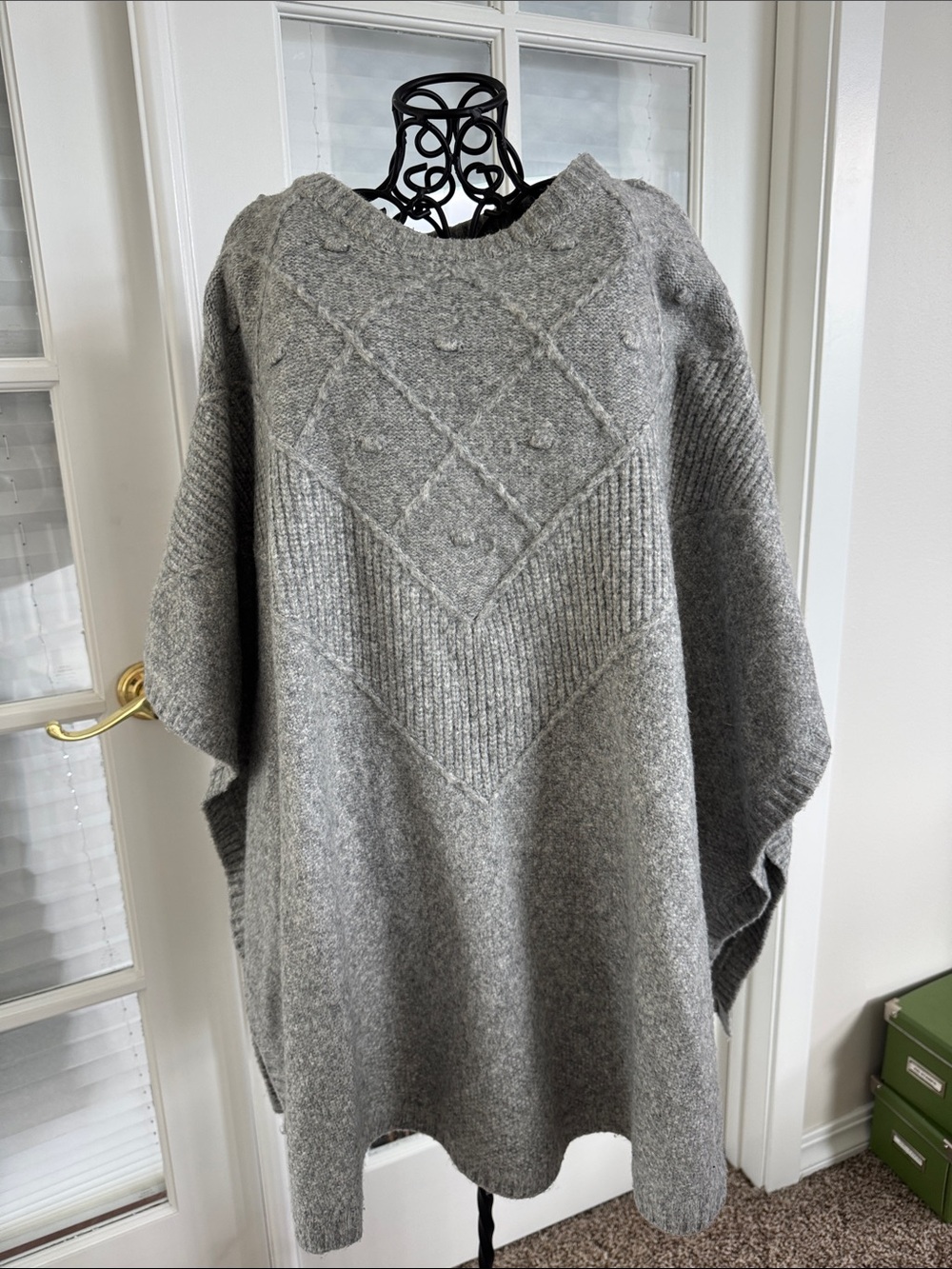 Ann Taylor Loft Gray Women's Knit Poncho Sweater - Classic Cozy Layer